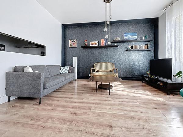 SOUS COMPROMIS CENTRE VILLE T5 de 93 m² lumineux proche gare garage et cave