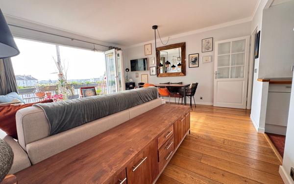 Appartement à vendre    3 pièces • 66,92 m2 Maurepas