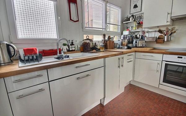 Appartement à vendre    3 pièces • 66,92 m2 Maurepas
