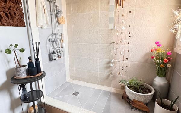 Appartement à vendre    3 pièces • 66,92 m2 Maurepas