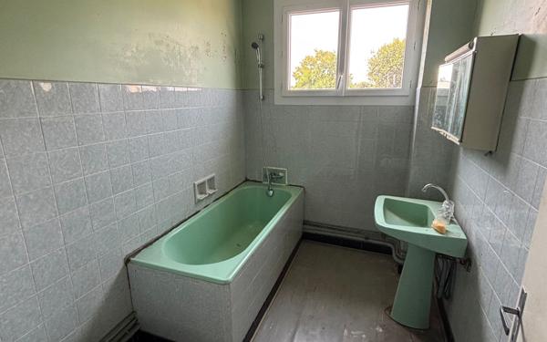 Maison à vendre    7 pièces •  Sendets