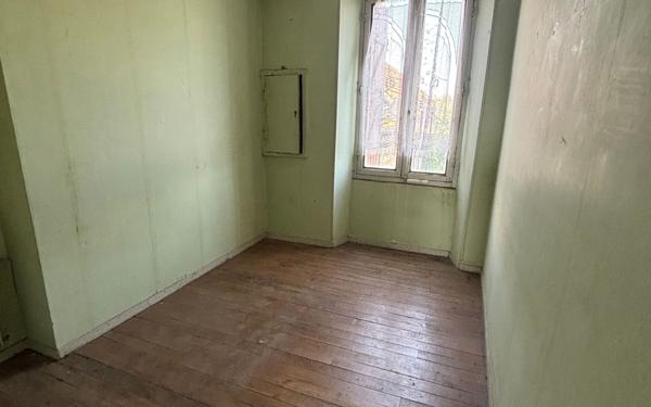 Maison à vendre    7 pièces •  Sendets