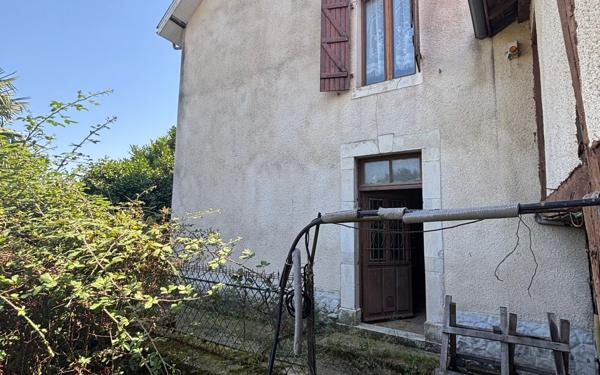 Maison à vendre    7 pièces •  Sendets