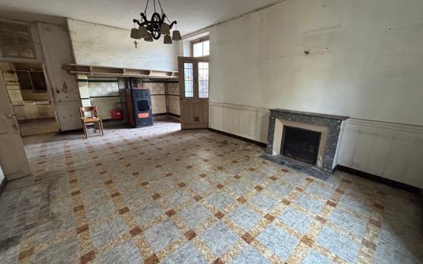 Maison à vendre    7 pièces •  Sendets