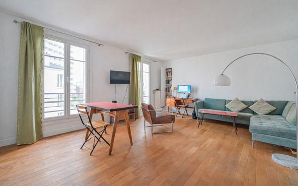 Appartement à vendre    3 pièces • 65,47 m2 Paris 18