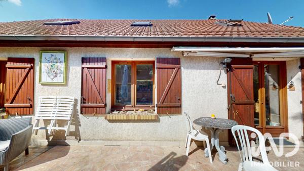 Maison à vendre 6 pièces 127 m² Ecquevilly