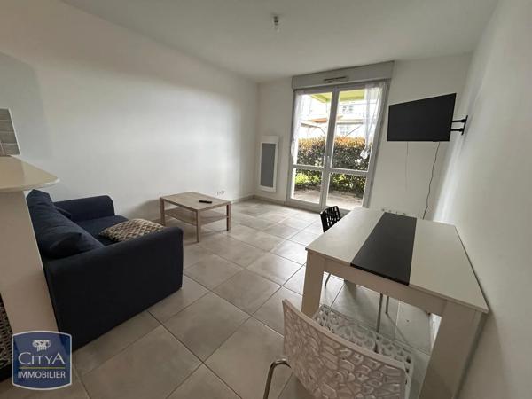 Appartement à louer 2 pièces 41.7m² Limoges (87100)