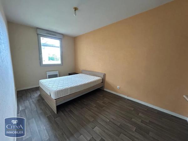 Appartement à louer 2 pièces 41.7m² Limoges (87100)