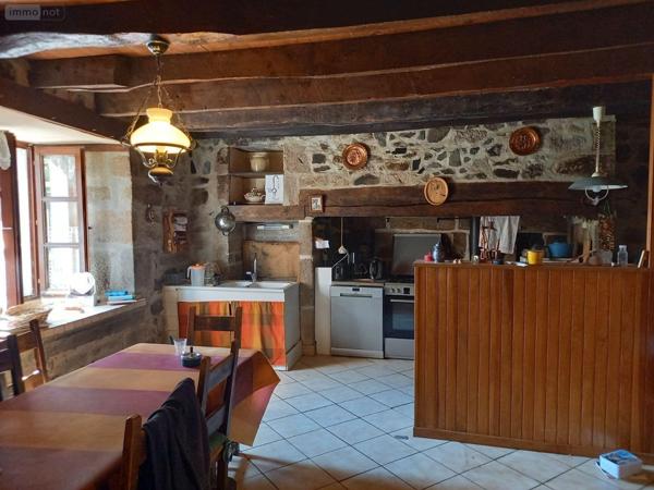Maison à vendre à Lacapelle-Barrès dans le Cantal (15230), ref : MG/2504