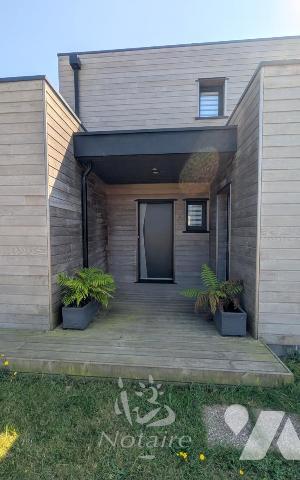 Maison contemporaine de haut standing à 200m des plages