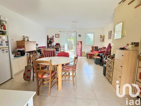 House for sale 3 rooms 81 m² Pertuis