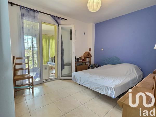 House for sale 3 rooms 81 m² Pertuis