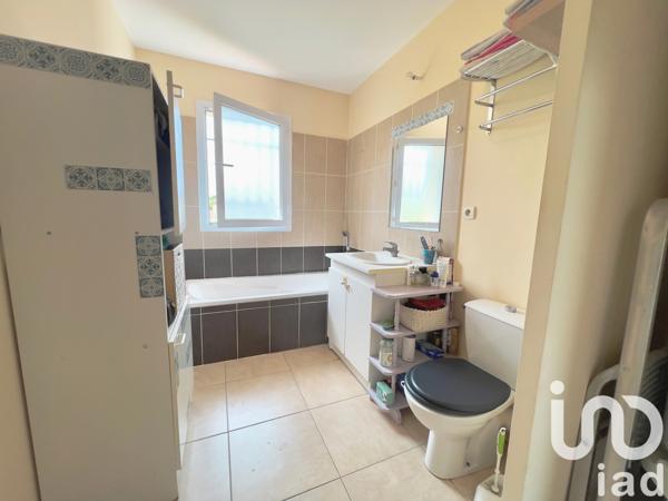 House for sale 3 rooms 81 m² Pertuis