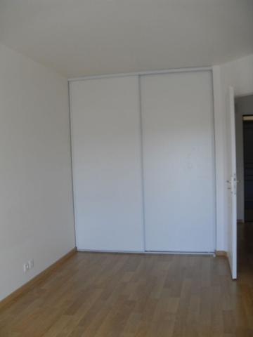Appartement 2 pièces 48m2 avec balcon et parking
