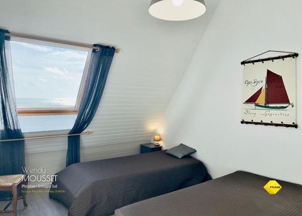 Propriété atypique vue mer 180° degrés accès direct à la plage