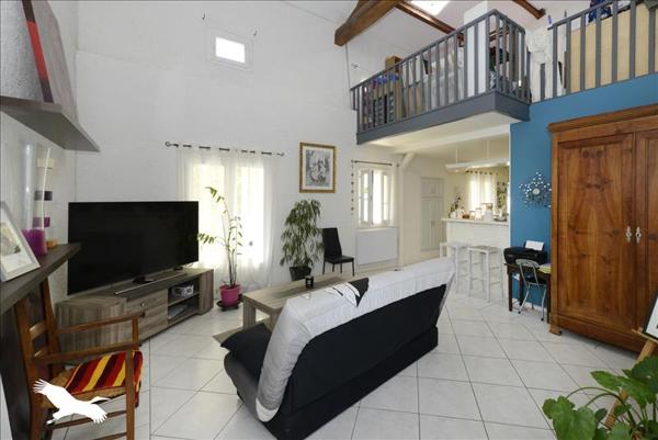 Maison à vendre |  La Couronne |  6 pièces | 144 m²