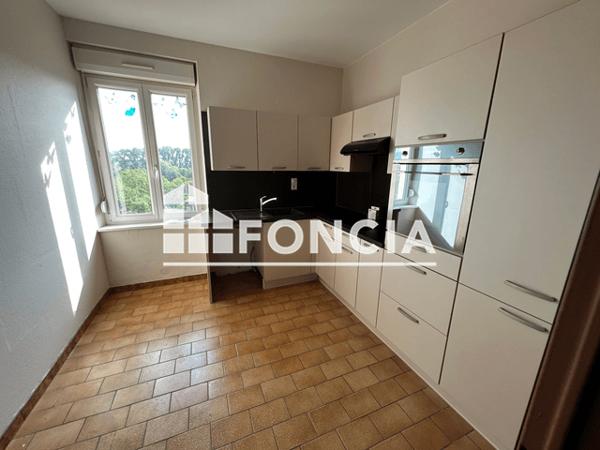 Location Appartement 3 pièces 69.87 m² - 40, RUE DE METZ Rombas 57120