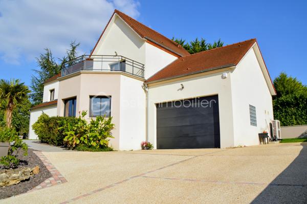 Maison de 280 m²