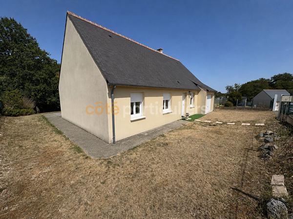 Vente
                Maison90 m² - 5 Pièces -
                    LIMERAY (37530)