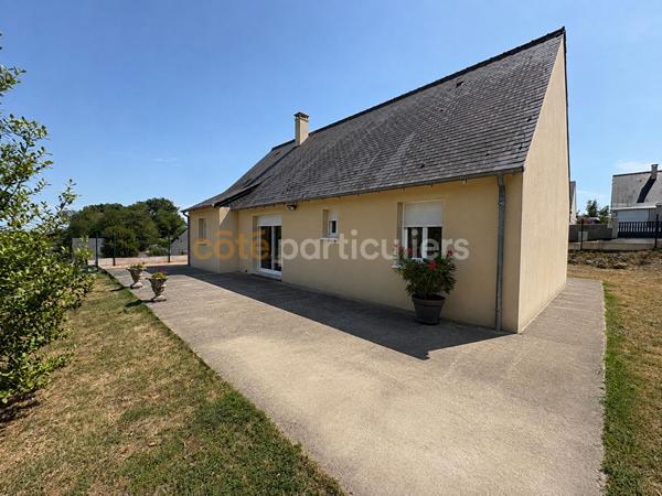 Vente
                Maison90 m² - 5 Pièces -
                    LIMERAY (37530)