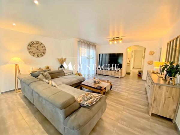 VILLA/ MAISON DE STANDING - PISCINE & PROCHE PLAGES -