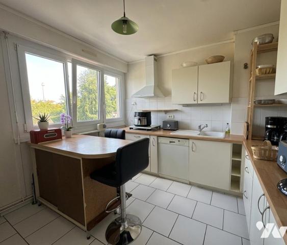 APPARTEMENT 78m2 MONTBELIARD AVEC GARAGE, PLACE DE PARKING