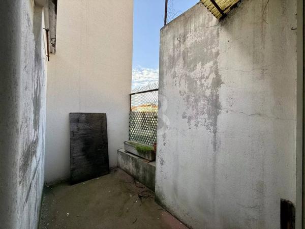 Appartement 4 pièces à rénover - Vieil Antibes