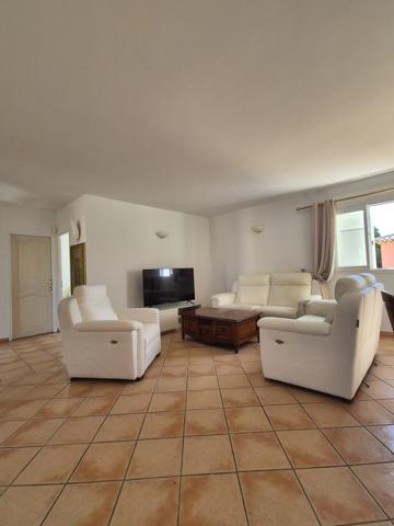 VILLA BANDOL