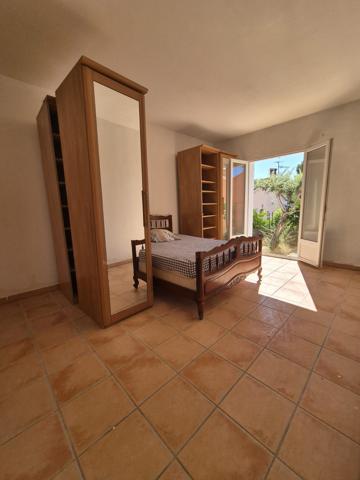 VILLA BANDOL
