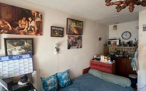 Appartement à vendre    1 pièce • 21,68 m2 Sanary-sur-Mer
