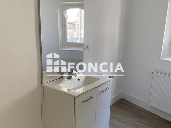 Location Appartement 2 pièces 39 m² - 6 RUE DES PETITS PAS Dreux 28100