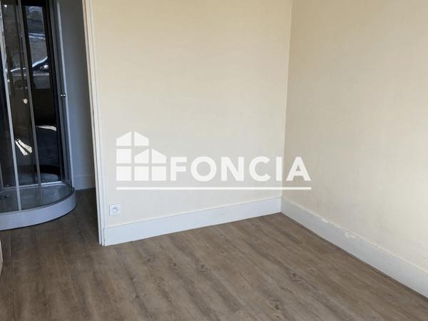 Location Appartement 2 pièces 39 m² - 6 RUE DES PETITS PAS Dreux 28100