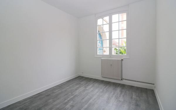 Appartement à vendre    2 pièces • 36,37 m2 Fontainebleau