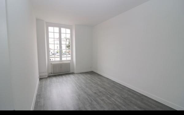 Appartement à vendre    2 pièces • 36,37 m2 Fontainebleau