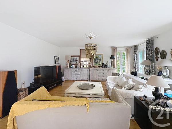 Appartement F3 à vendre  3 pièces - 90,77 m2 CHAMPIGNY SUR MARNE - 94