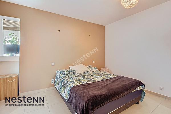 Appartement Vitrolles 2 pièces de 76 m² avec places privatives et piscine