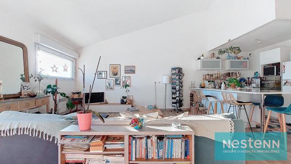 Appartement Duplex, Istres 5 pièce(s), 97m², dernier étage, 4 chambres et un box en sous-sol