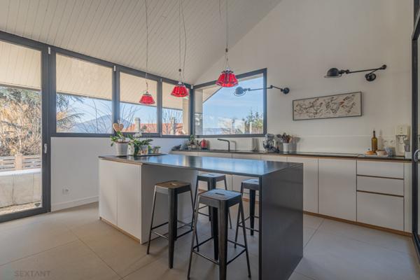 SUPERBE DEMEURE D'ARCHITECTE SAINT MARTIN D'URIAGE