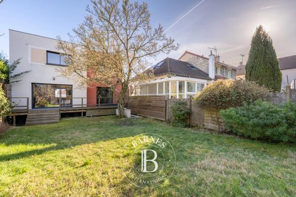 Chaville, Maison 5 Chambres -  184 m² à vendre