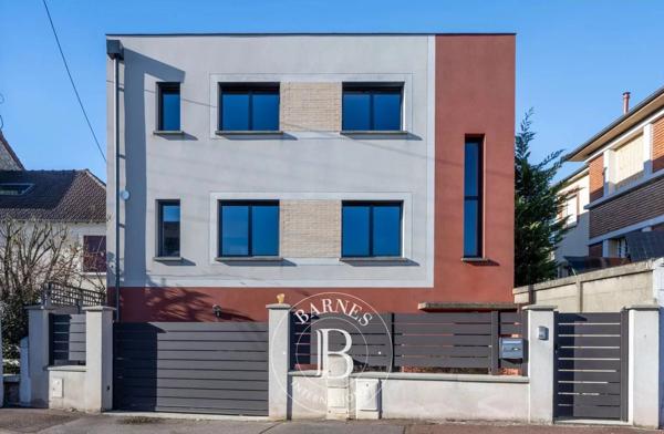 Chaville, Maison 5 Chambres -  184 m² à vendre