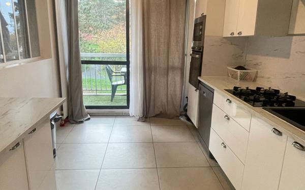 Appartement à vendre    3 pièces •  Les Ulis