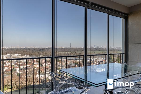 4 pièces rénovée avec vue dégagée