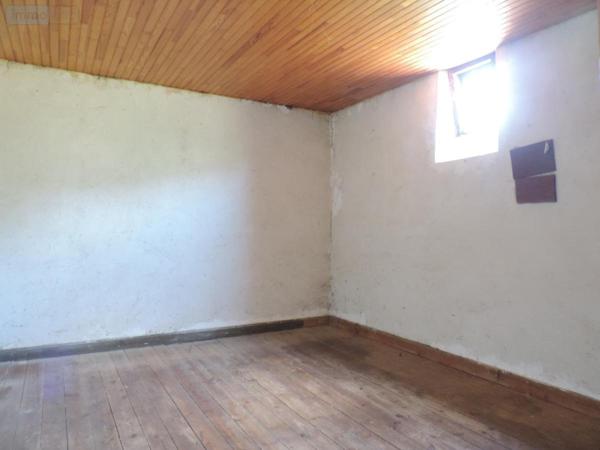 Maison à vendre à Belle-Isle-en-Terre dans les Côtes-d'Armor (22810), ref : 22069-1762