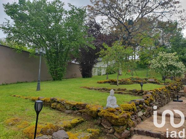 Maison à vendre 8 pièces 175 m² Bué