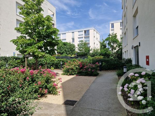 Appartement T2 à vendre  2 pièces - 41 m2 VENISSIEUX - 69