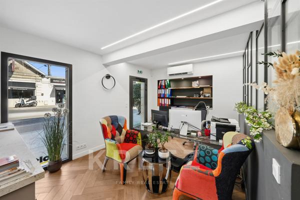 BORDEAUX CAUDÉRAN – IMMEUBLE DE CARACTÈRE EN PIERRE AVEC GARAGE