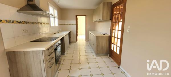 Maison à vendre 5 pièces 125,61 m² Nouaillé-Maupertuis