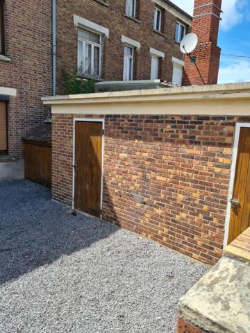 Immeuble de Rapport composé de 6 lots de type T2 et de 12 pièces