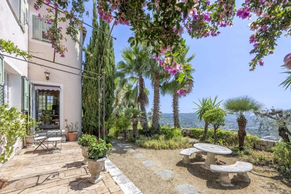 Villa d’artiste Art-Déco avec vue panoramique – Quartier Rothschild, Grasse