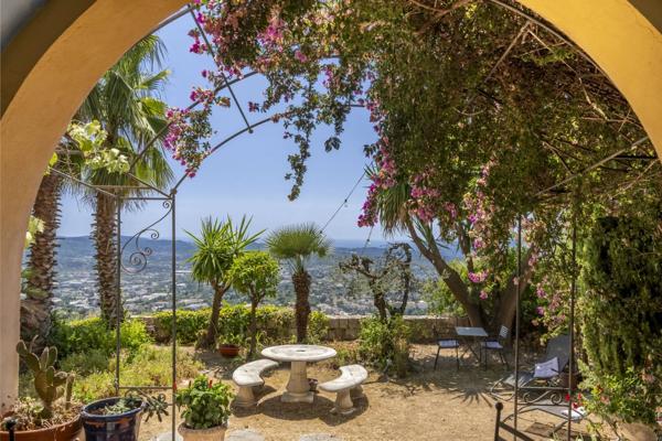 Villa d’artiste Art-Déco avec vue panoramique – Quartier Rothschild, Grasse